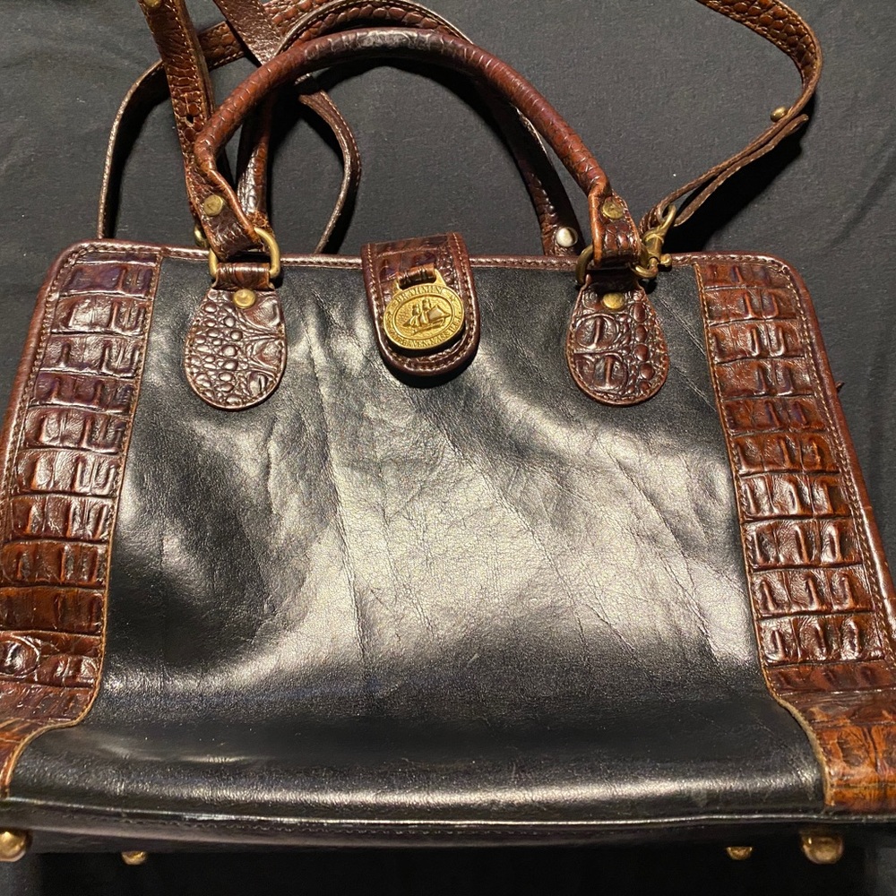 Leather BRAHMIN faux-croc black & brown purse with shoulder strap